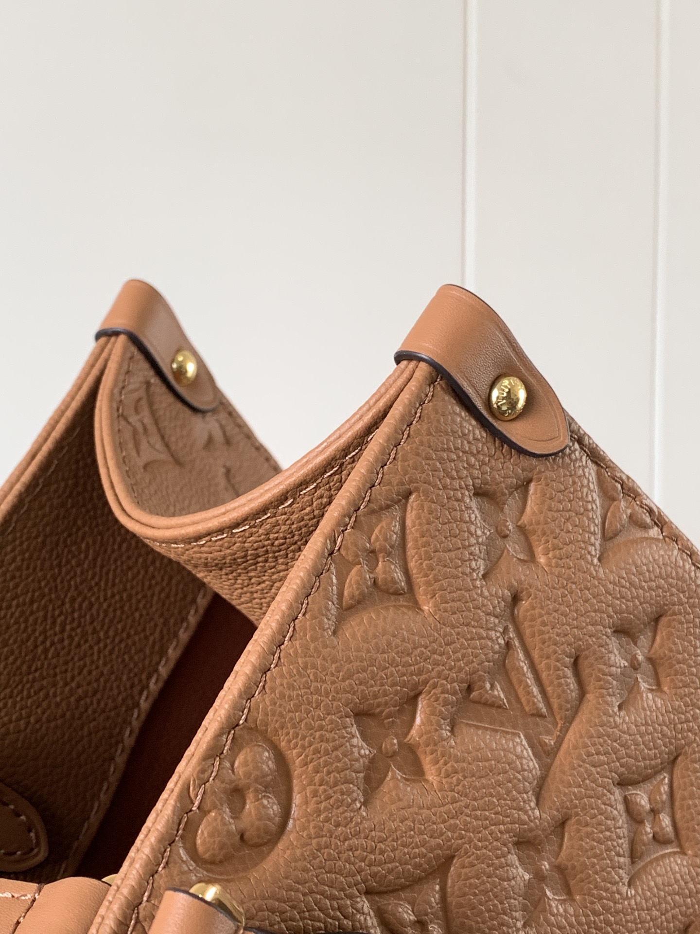 M12775 LV OnTheGo medium handbag - 图片 9