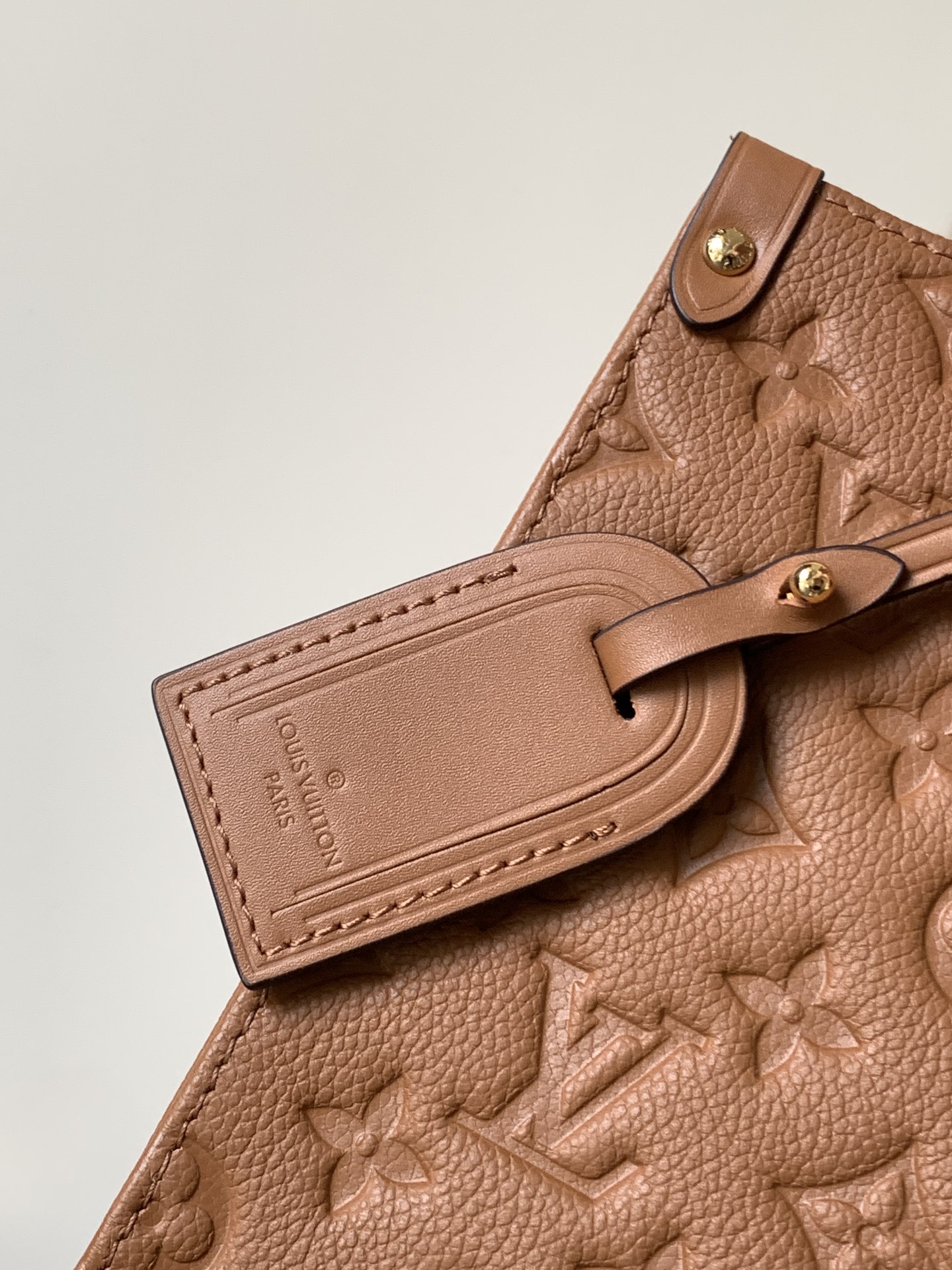 M12775 LV OnTheGo medium handbag - 图片 10