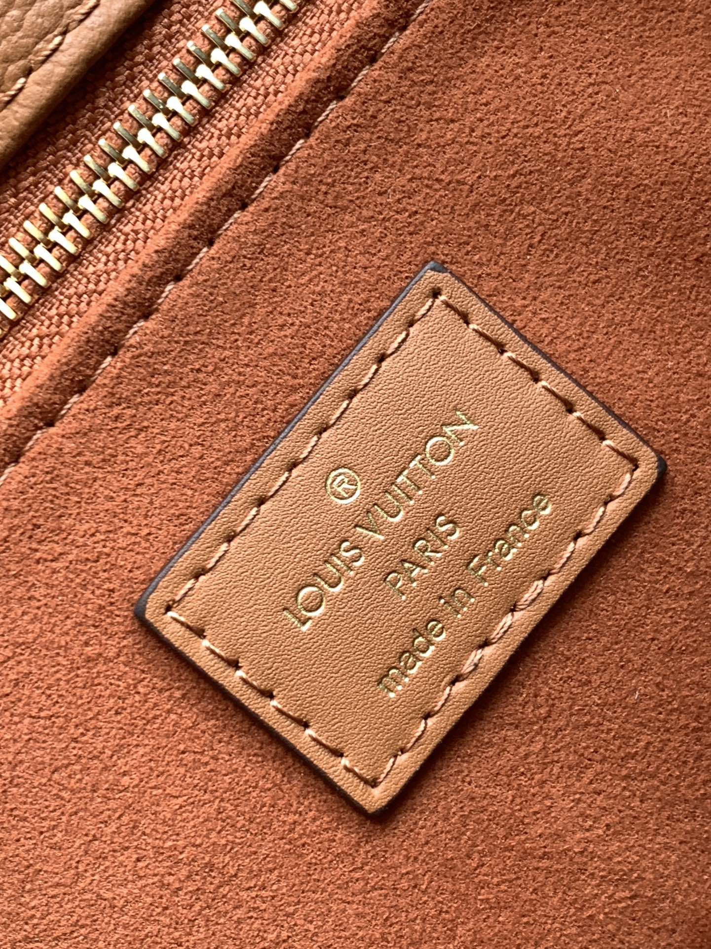 M12775 LV OnTheGo medium handbag - 图片 11