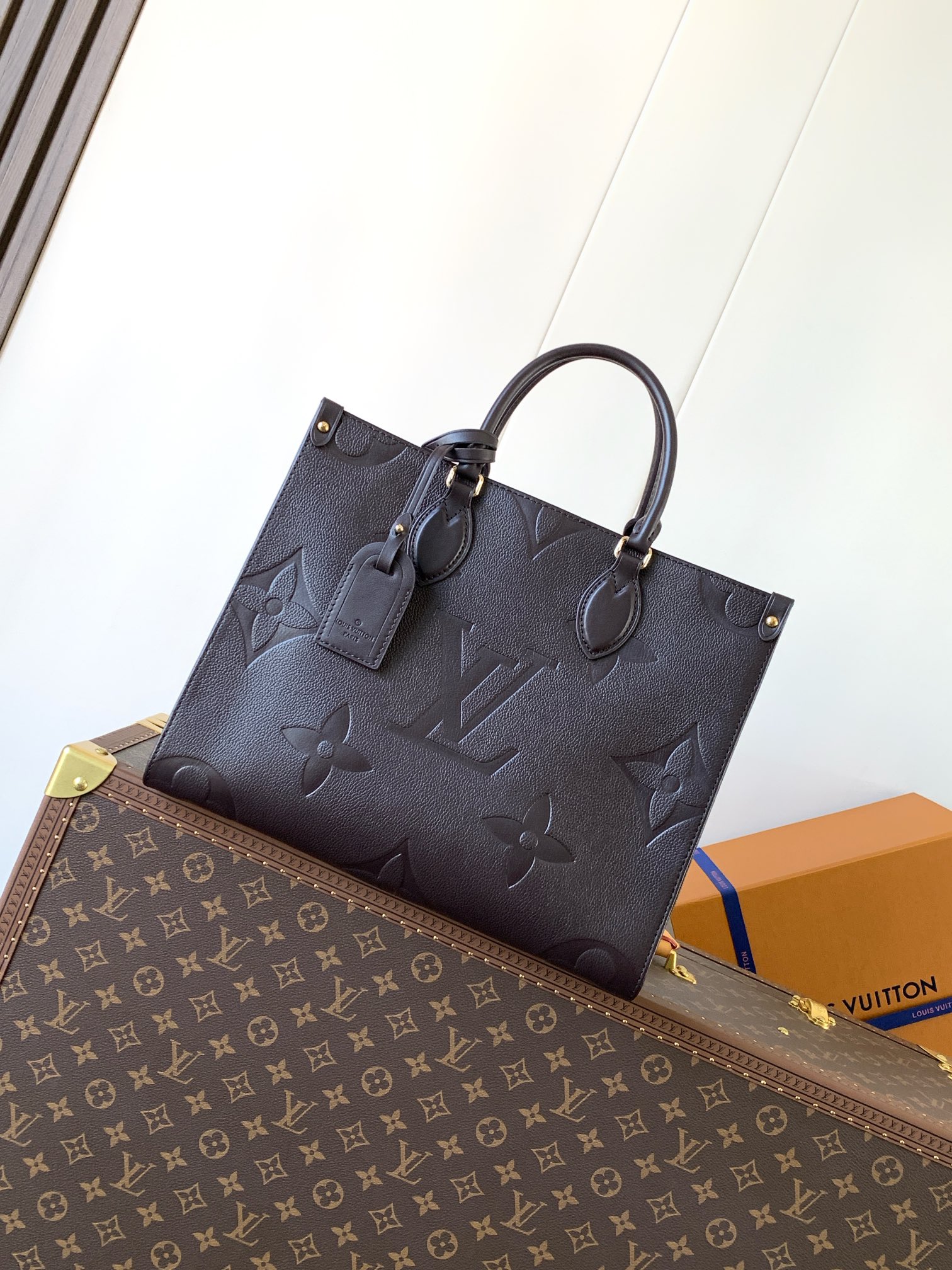 M12967 LV OnTheGo medium handbag - 图片 3