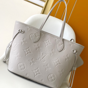 M13758 LV Neverfull Medium Shopping Bag