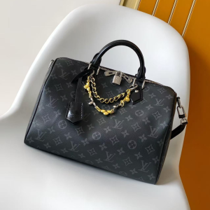 M15102 LV Speedy Soft 30 bag