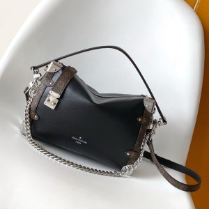M15195 LV Side Trunk Vibe handbag