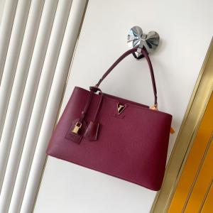 M26261 LV Capucines Souple big handbag