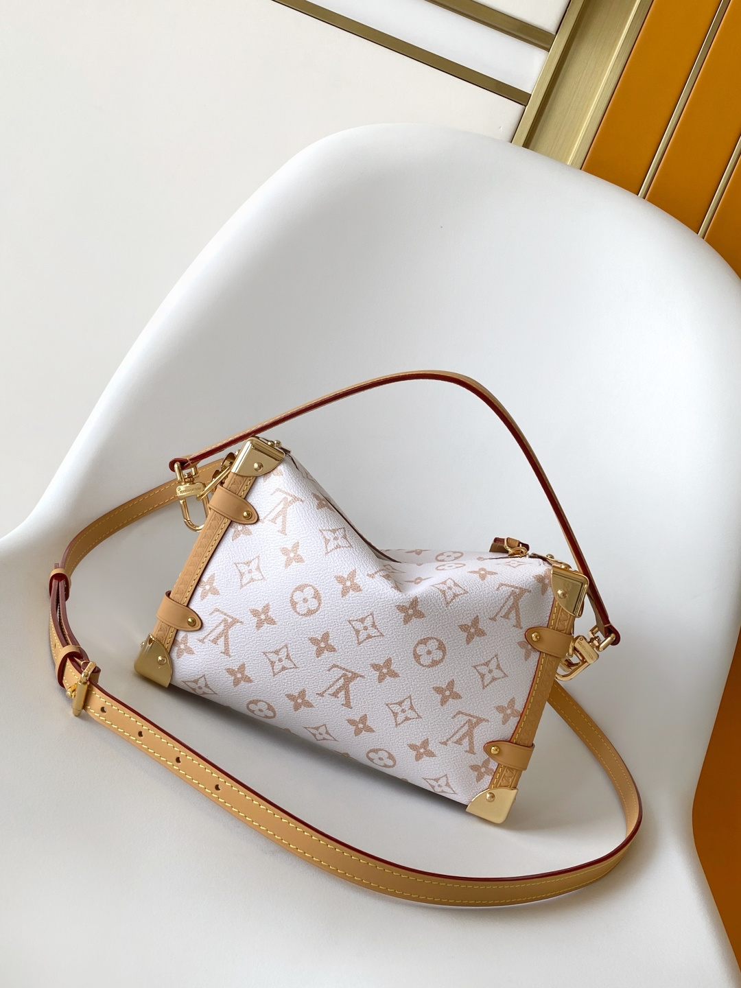M26287 LV Side Trunk handbag - 图片 4