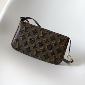 M26473 LV Pochette Accessoires handbag