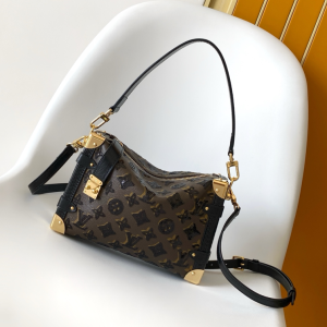 M27036 LV Sac Side Trunk MM handbag