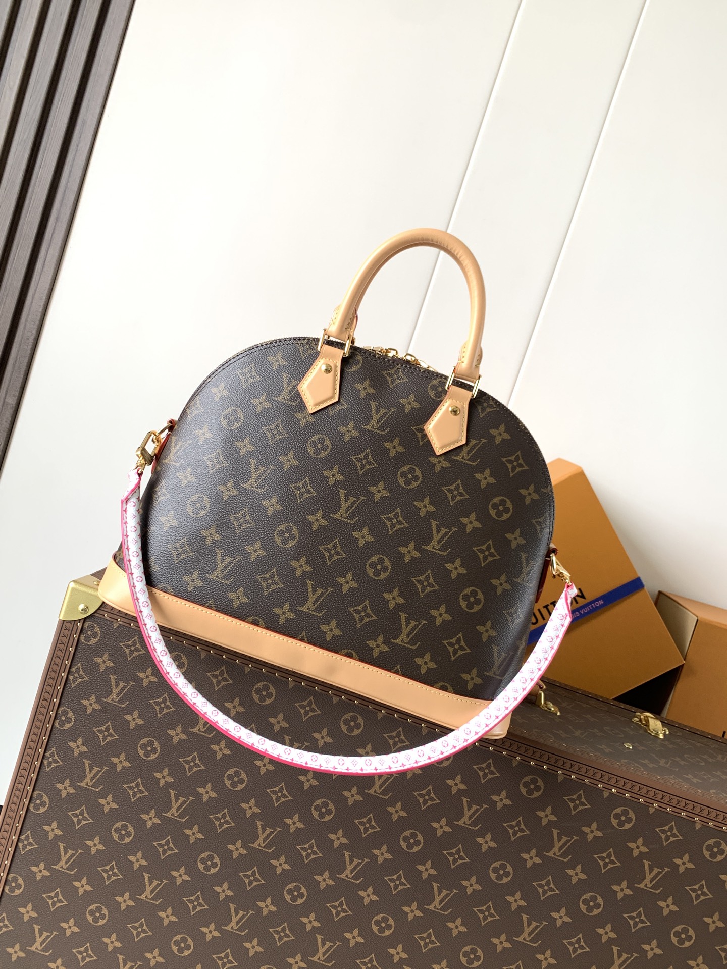 M27327 LV Alma Soft medium handbag - 图片 5