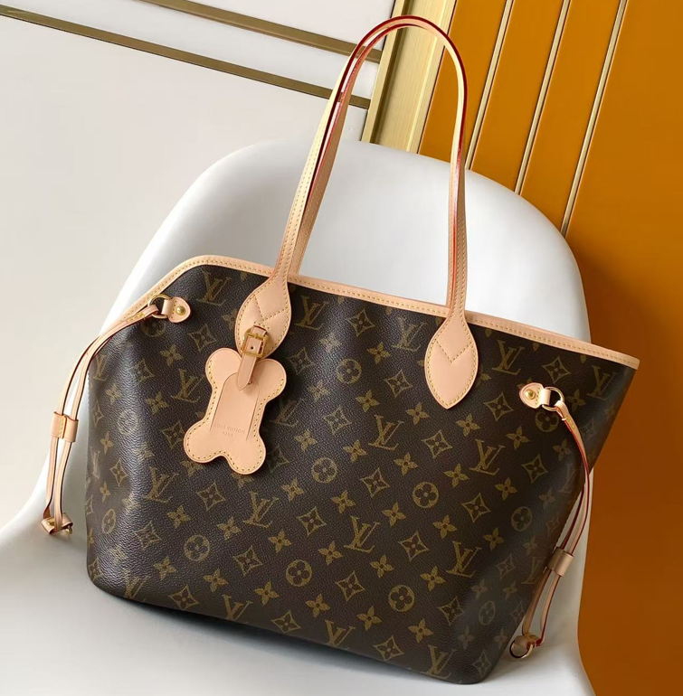 M27847 LV NEVERWOOF Medium Pet Bag