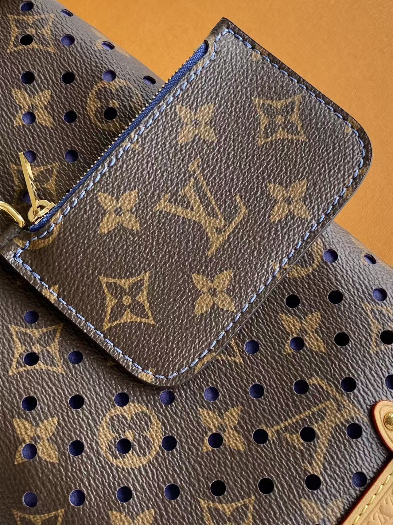 M28490 LV ide Trunk Medium handbag - 图片 8
