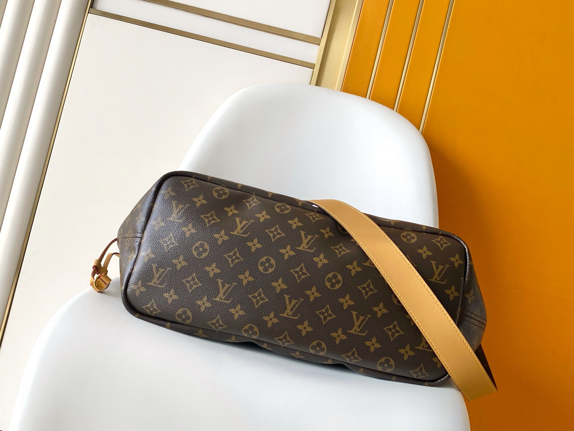 M28538 LV Neverfull Inside Out big handbag - 图片 6