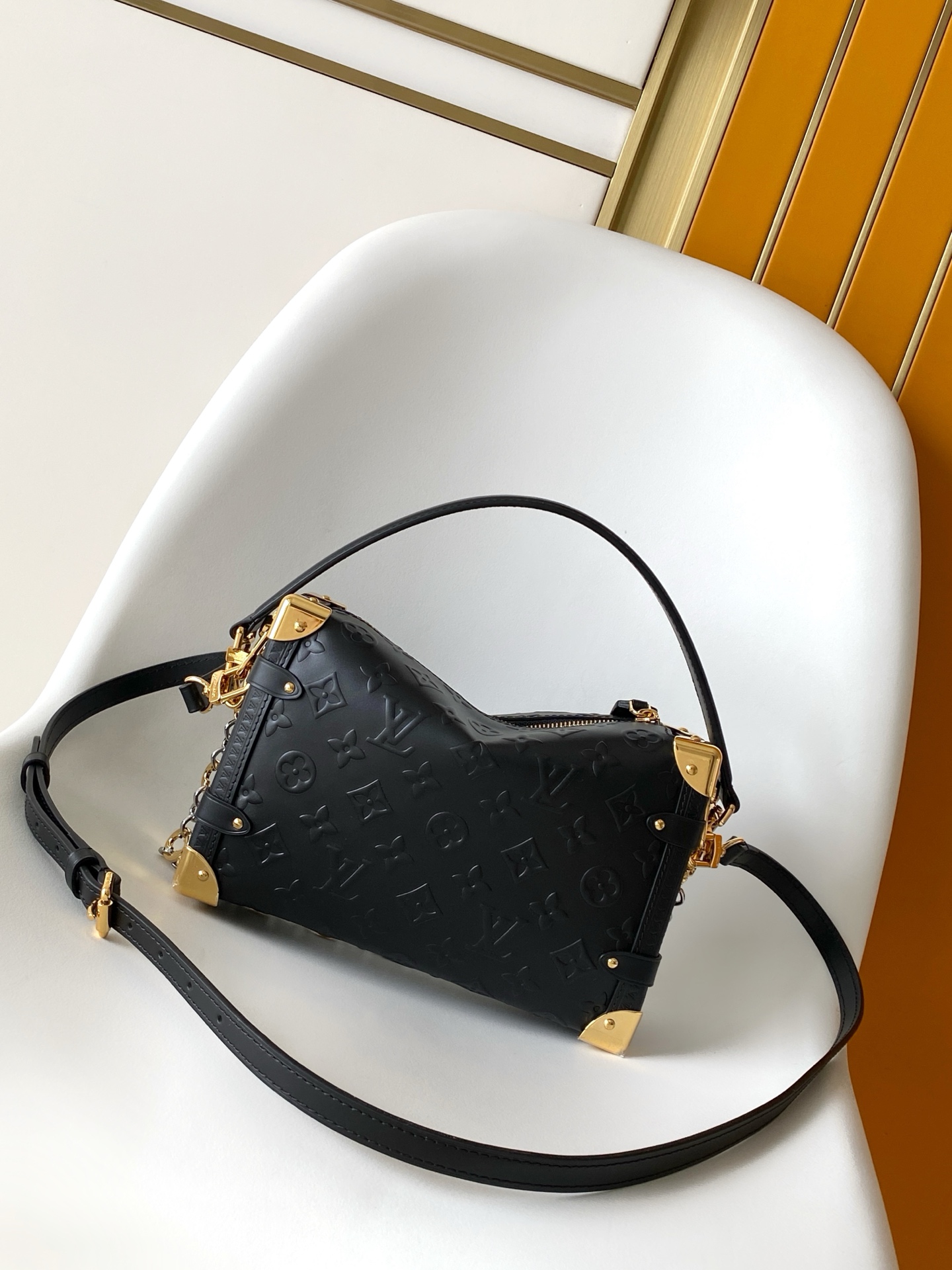 M28570 LV Side Trunk medium Handbag - 图片 4