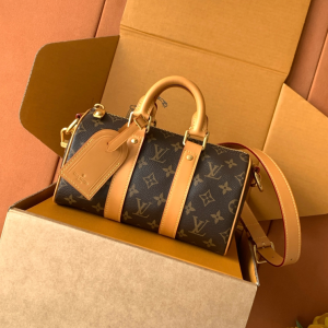 M28957 LV KEEPALL BANDOULIÈRE 25 handbag
