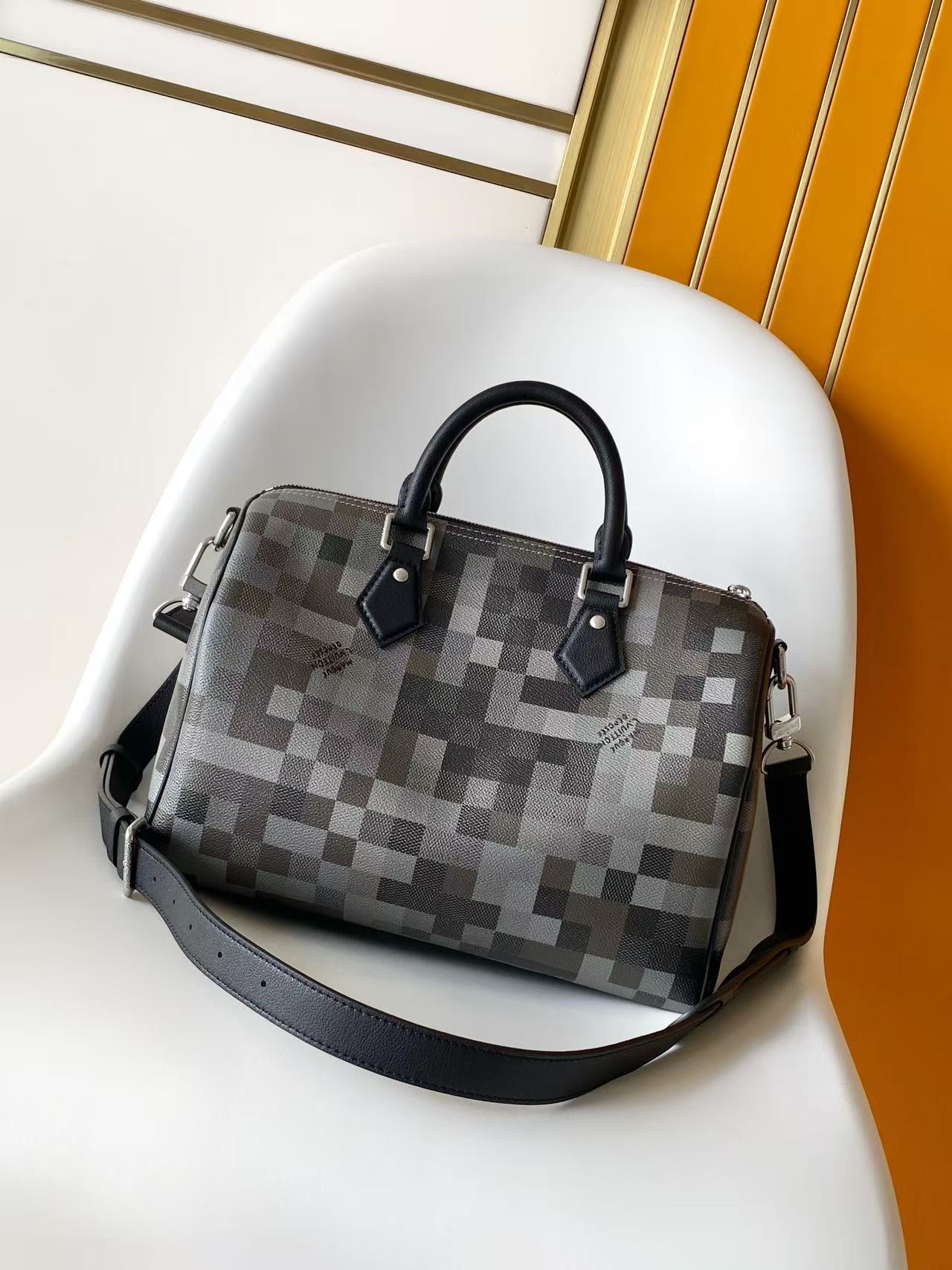 M28977 LV SPEEDY BANDOULIÈRE 30 bag - 图片 4