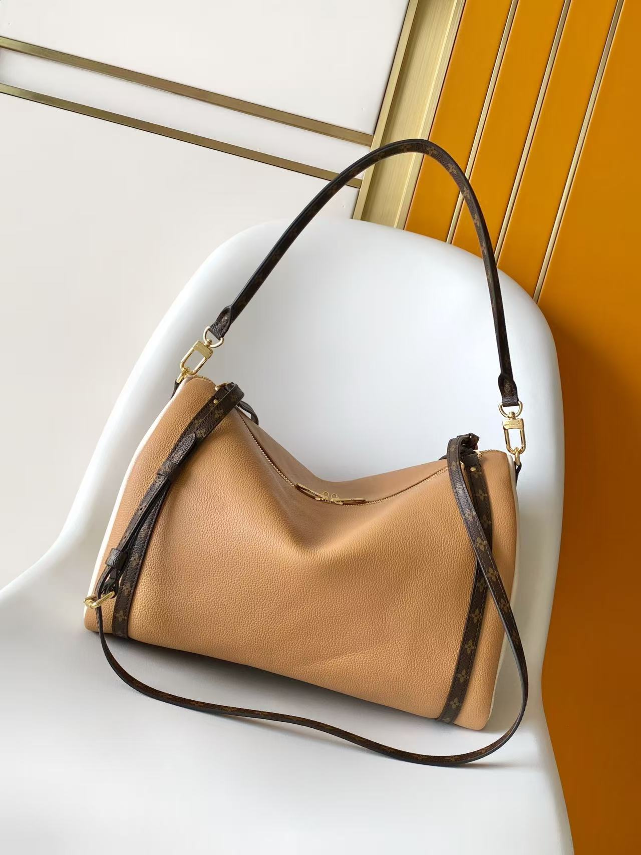 M2A076 LV Express Medium Handbag - 图片 4