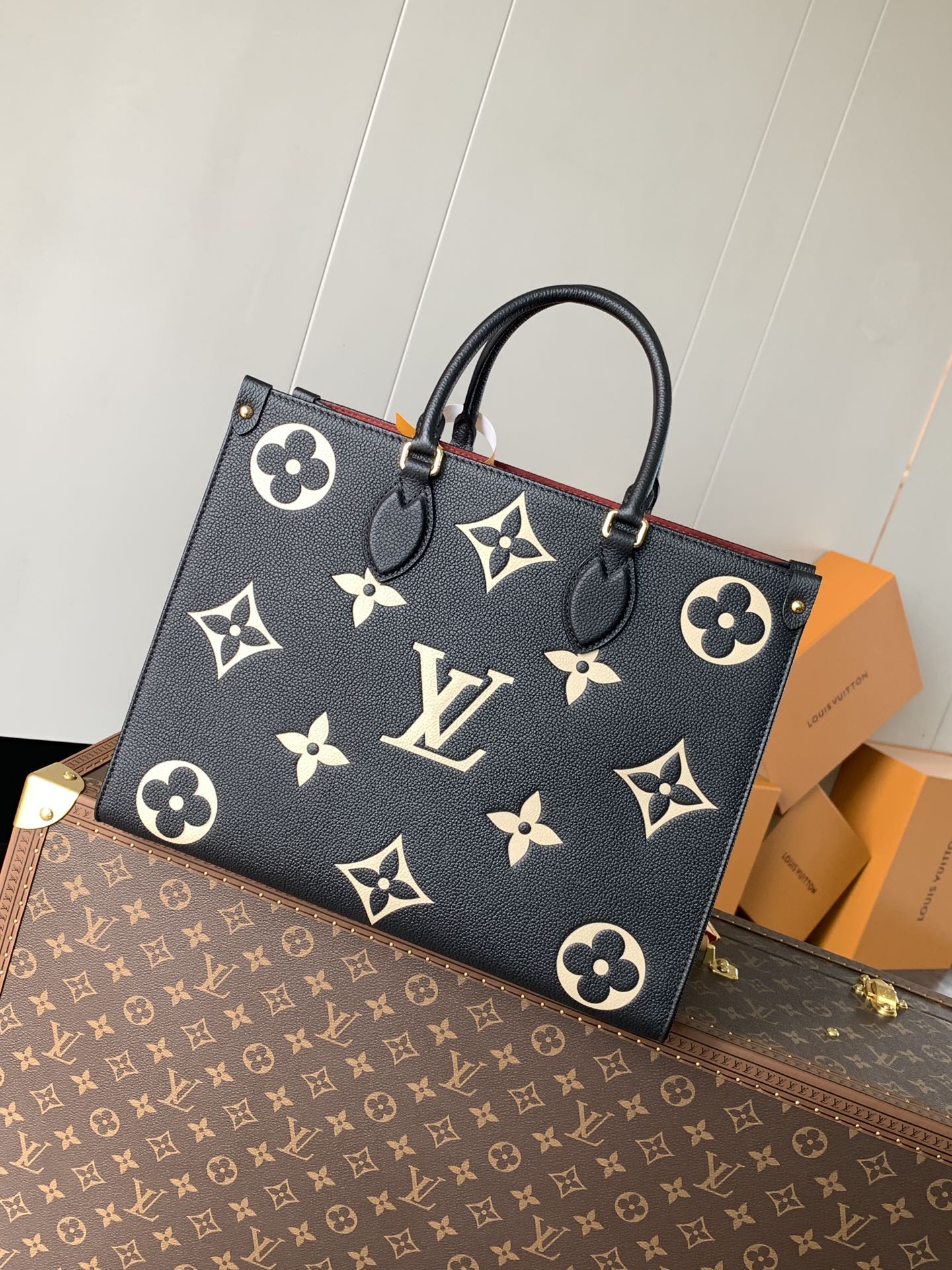 M45495 LV OnTheGo medium handbag - 图片 4