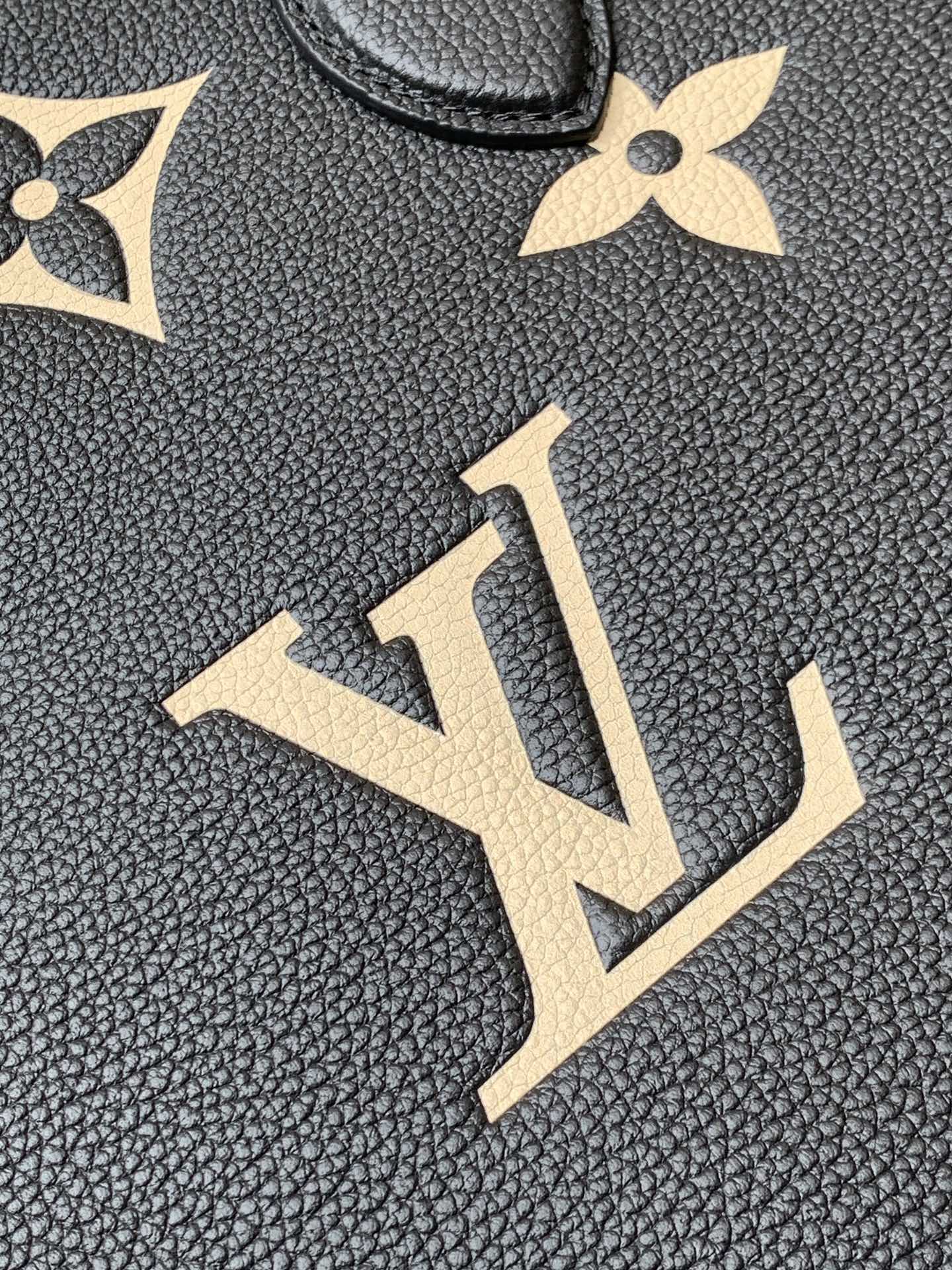 M45495 LV OnTheGo medium handbag - 图片 6