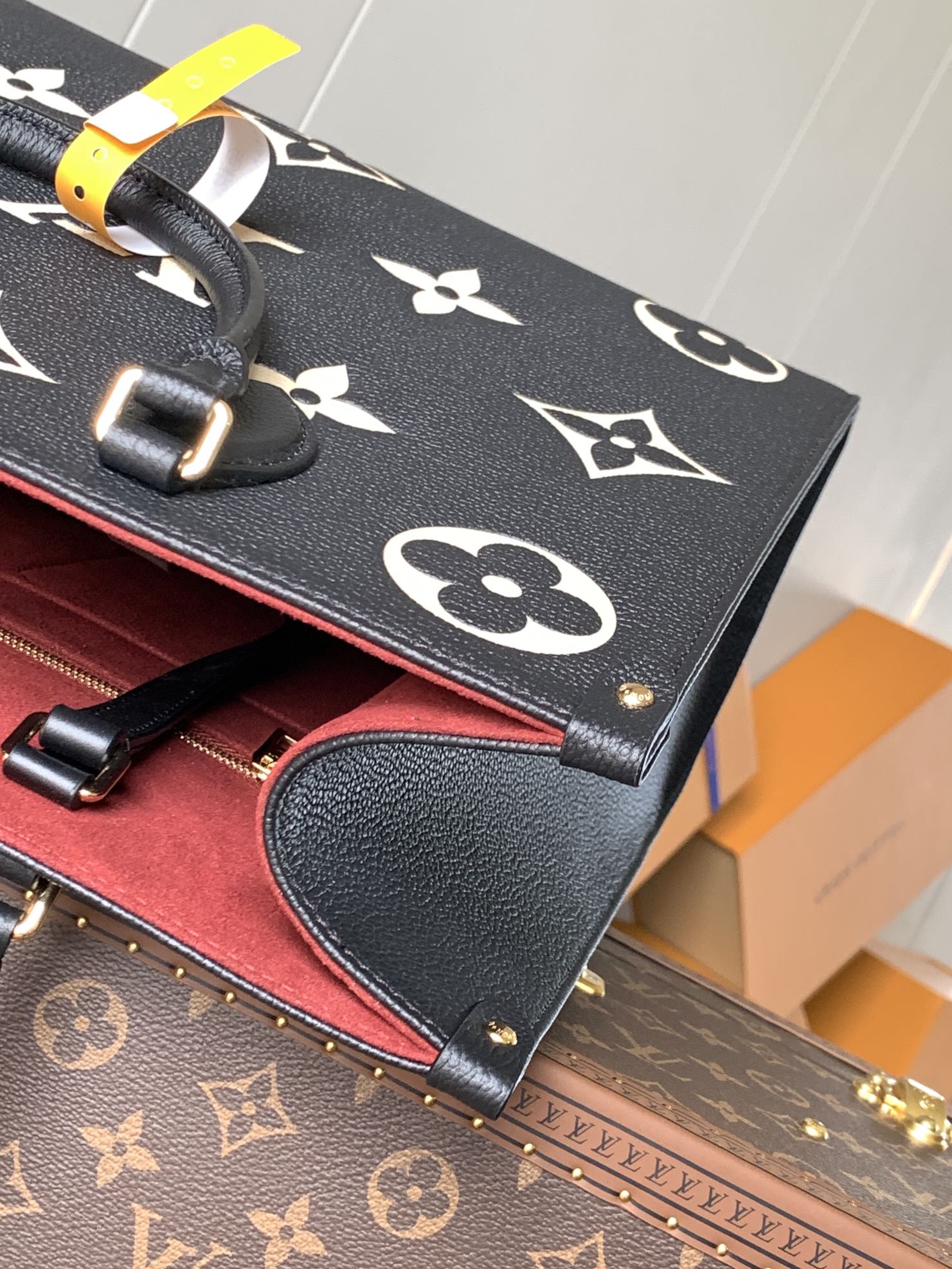 M45495 LV OnTheGo medium handbag - 图片 8