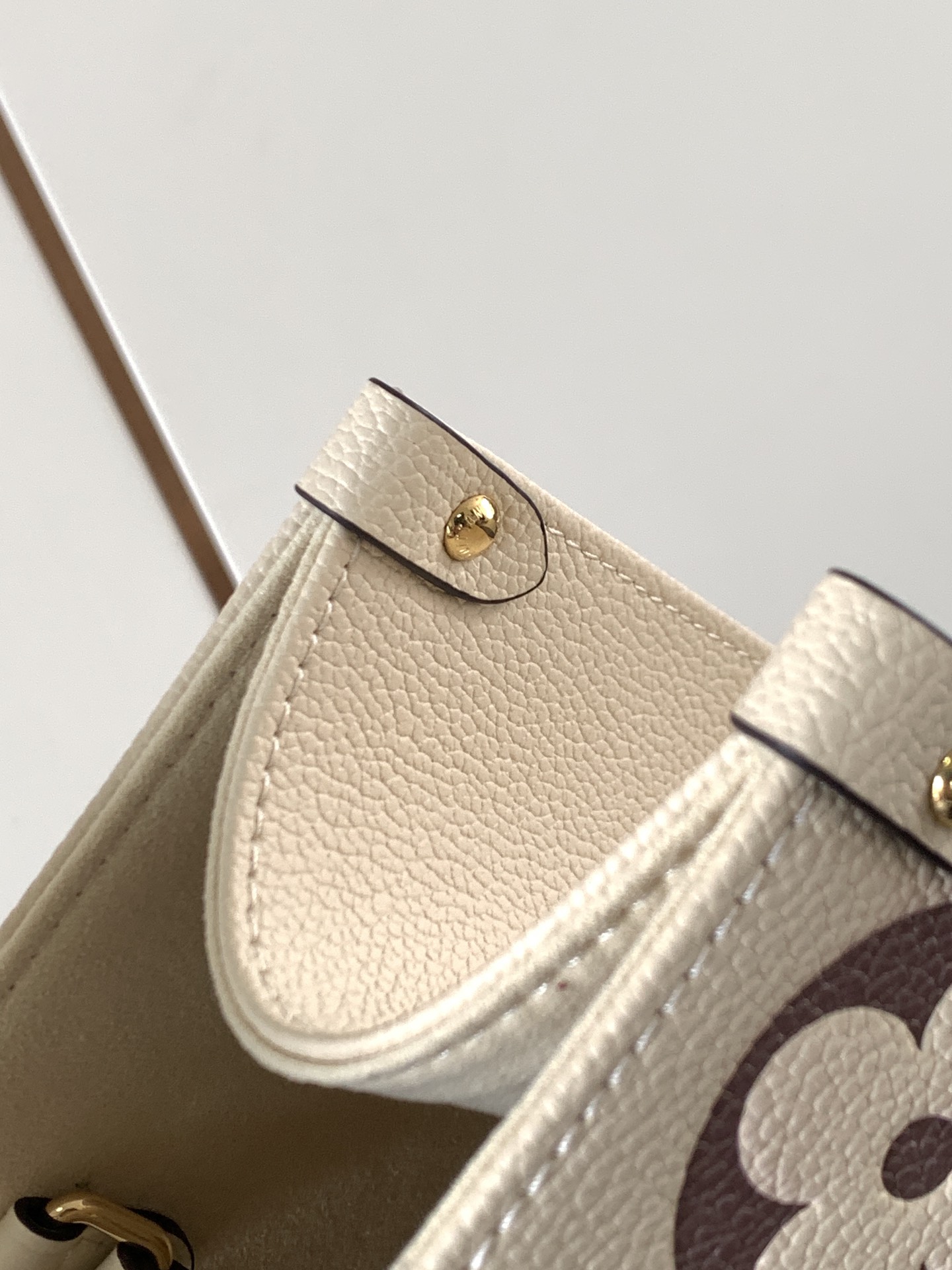 M45496 LV OnTheGo medium handbag - 图片 8