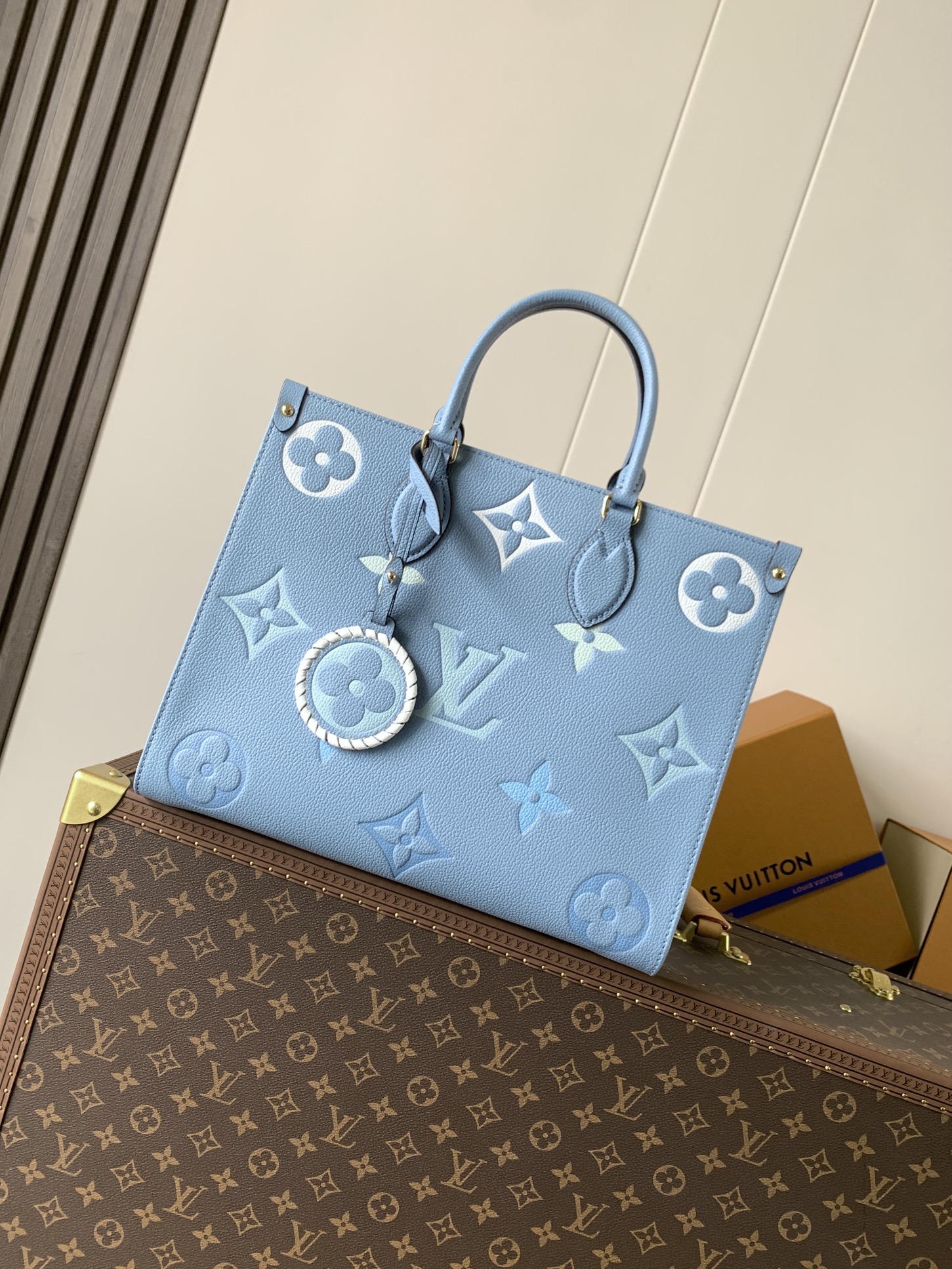 M45718 LV OnTheGo medium handbag - 图片 2