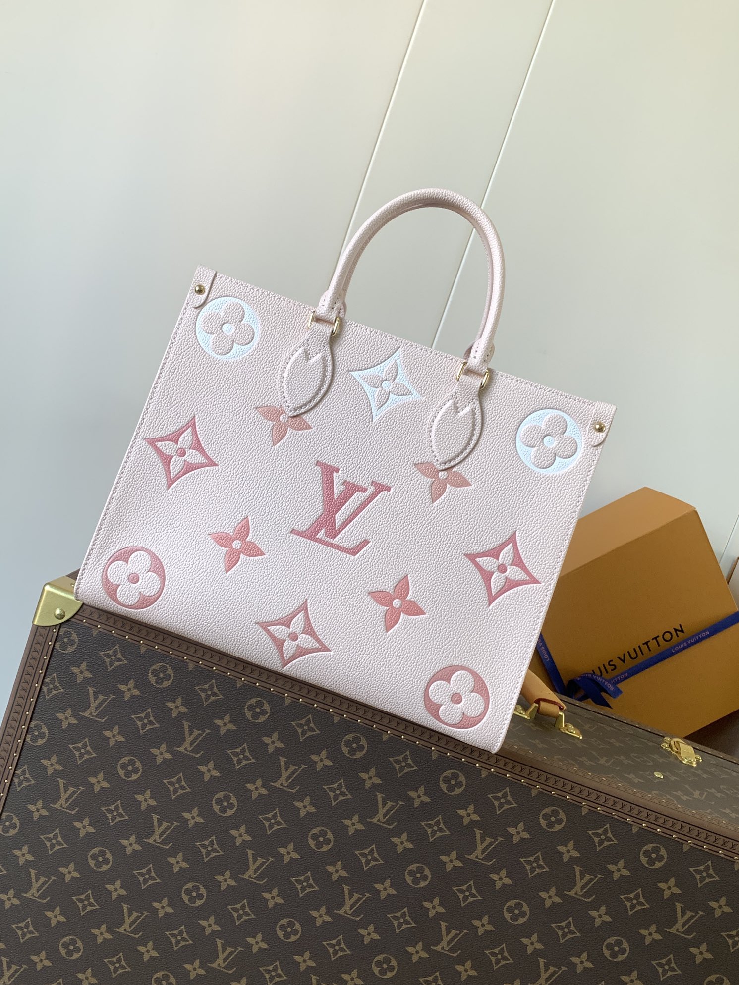 M45719 LV OnTheGo medium handbag - 图片 5