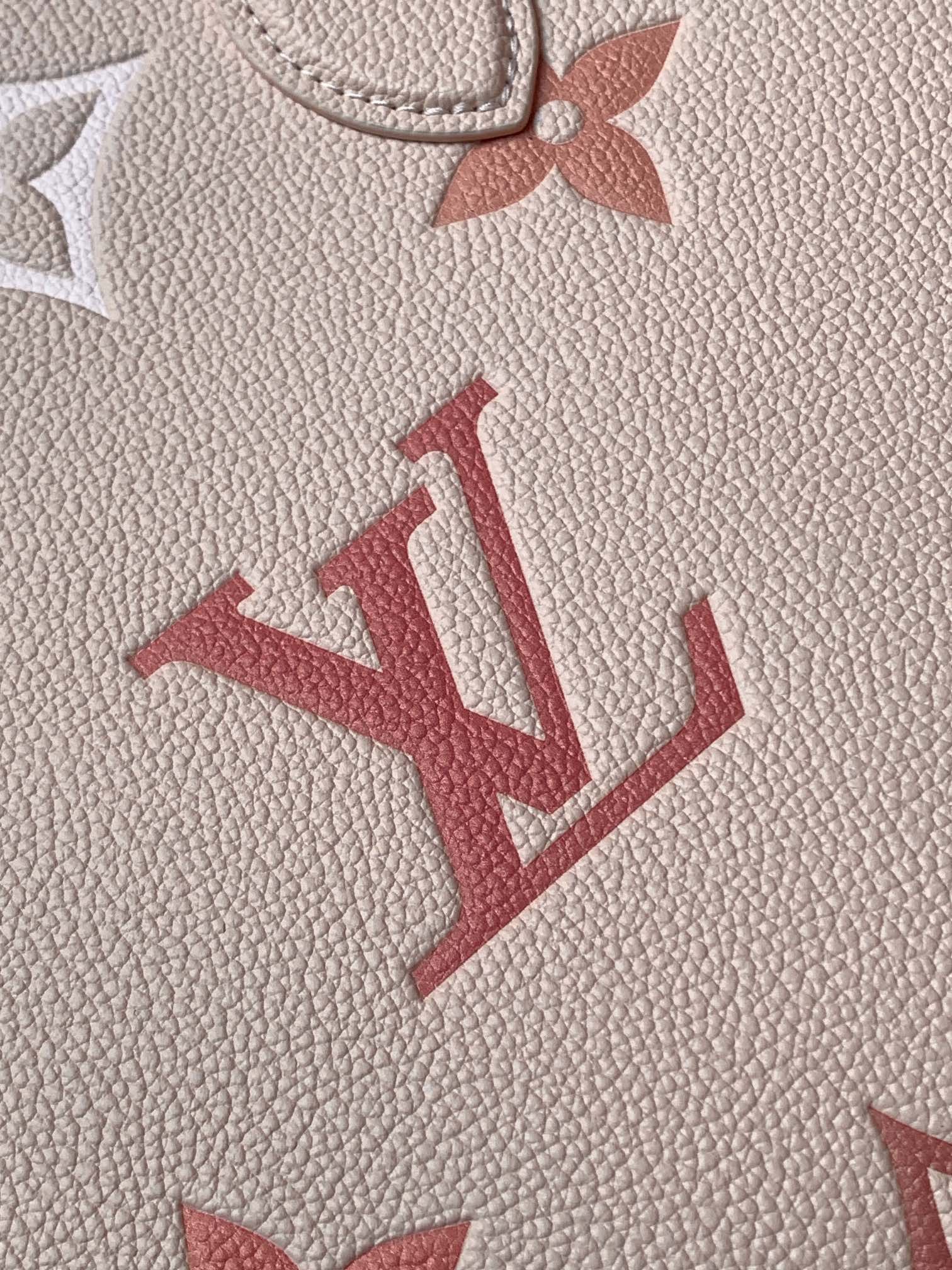 M45719 LV OnTheGo medium handbag - 图片 10