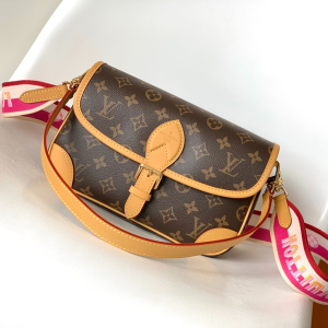 M46049 LV Diane handbag