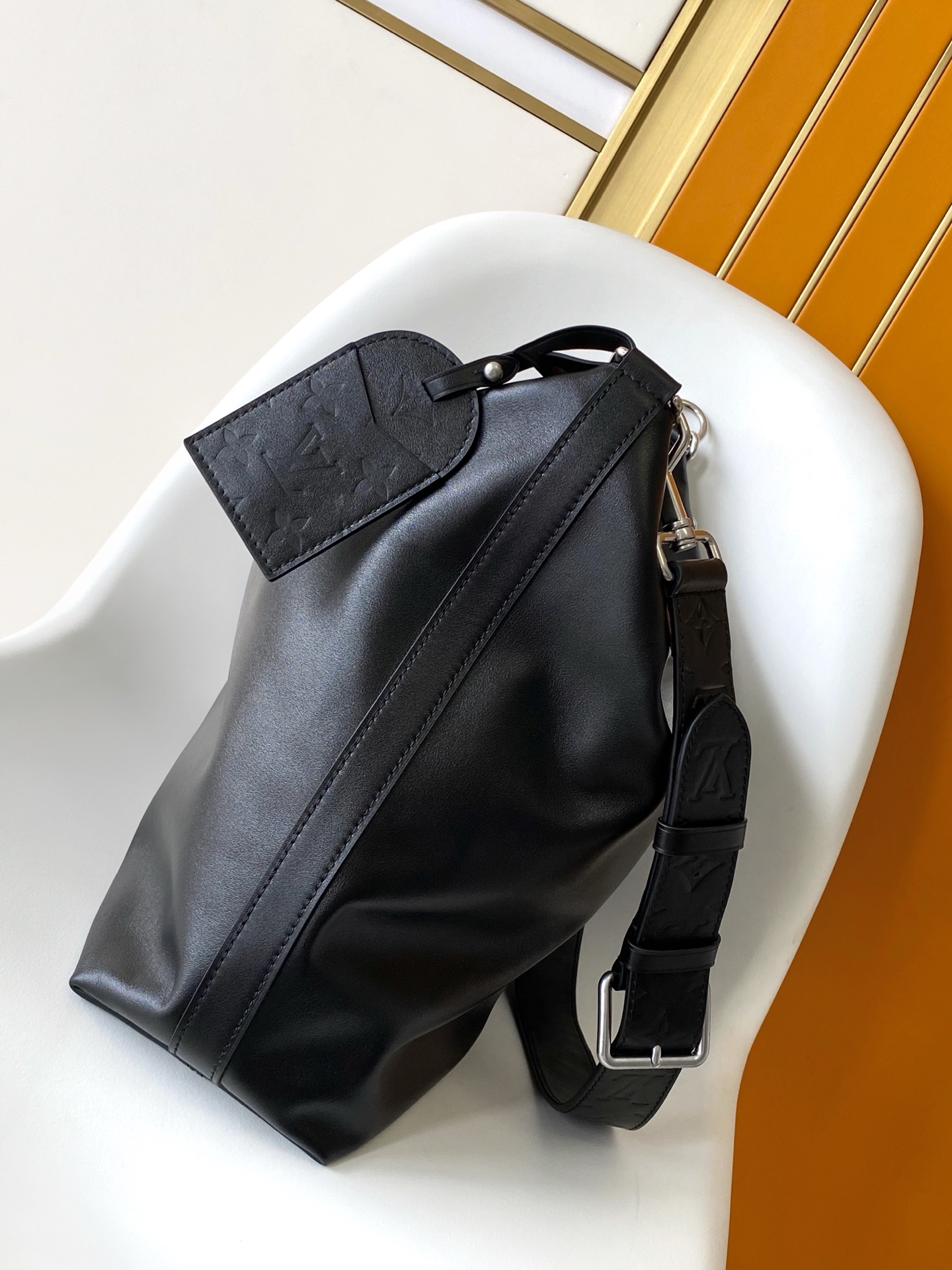 M13986 LV VAGABOND HOBO - 图片 8