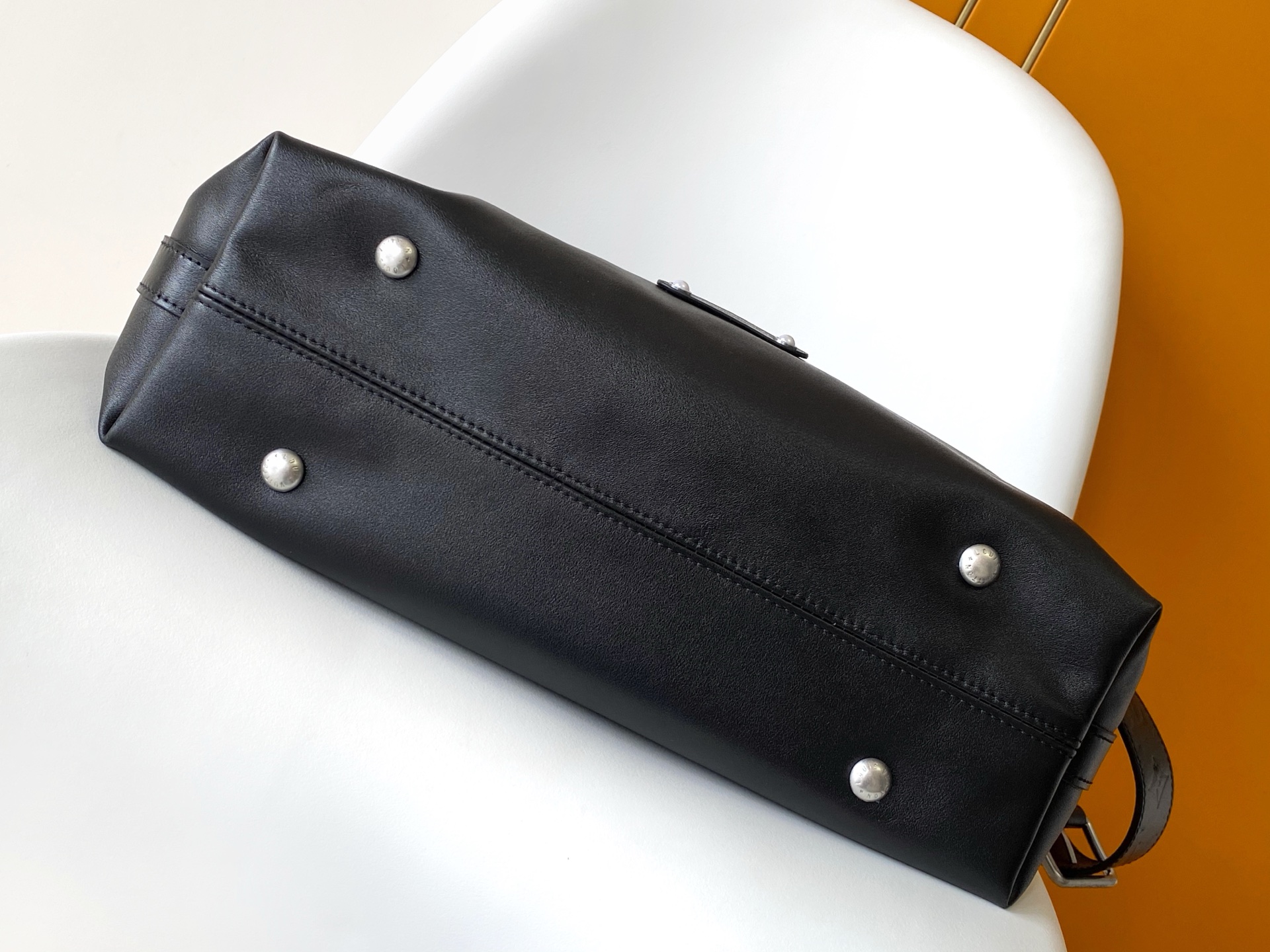 M13986 LV VAGABOND HOBO - 图片 6
