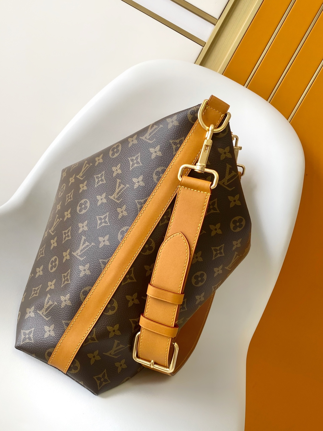 M14018 LV VAGABOND HOBO - 图片 9