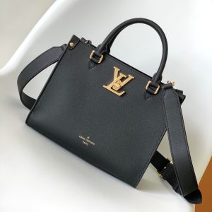 M22311 LV Lock and Walk Bucket Bag