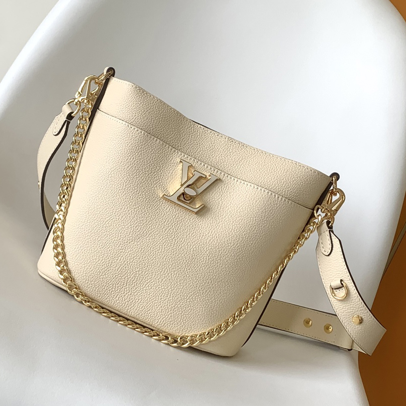 M24638 LV Lock and Walk Bucket Bag
