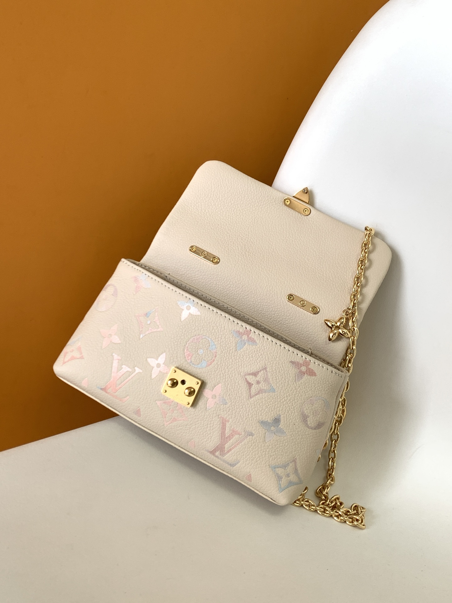 M25596 LV NANO MADELEINE Handbag - 图片 4