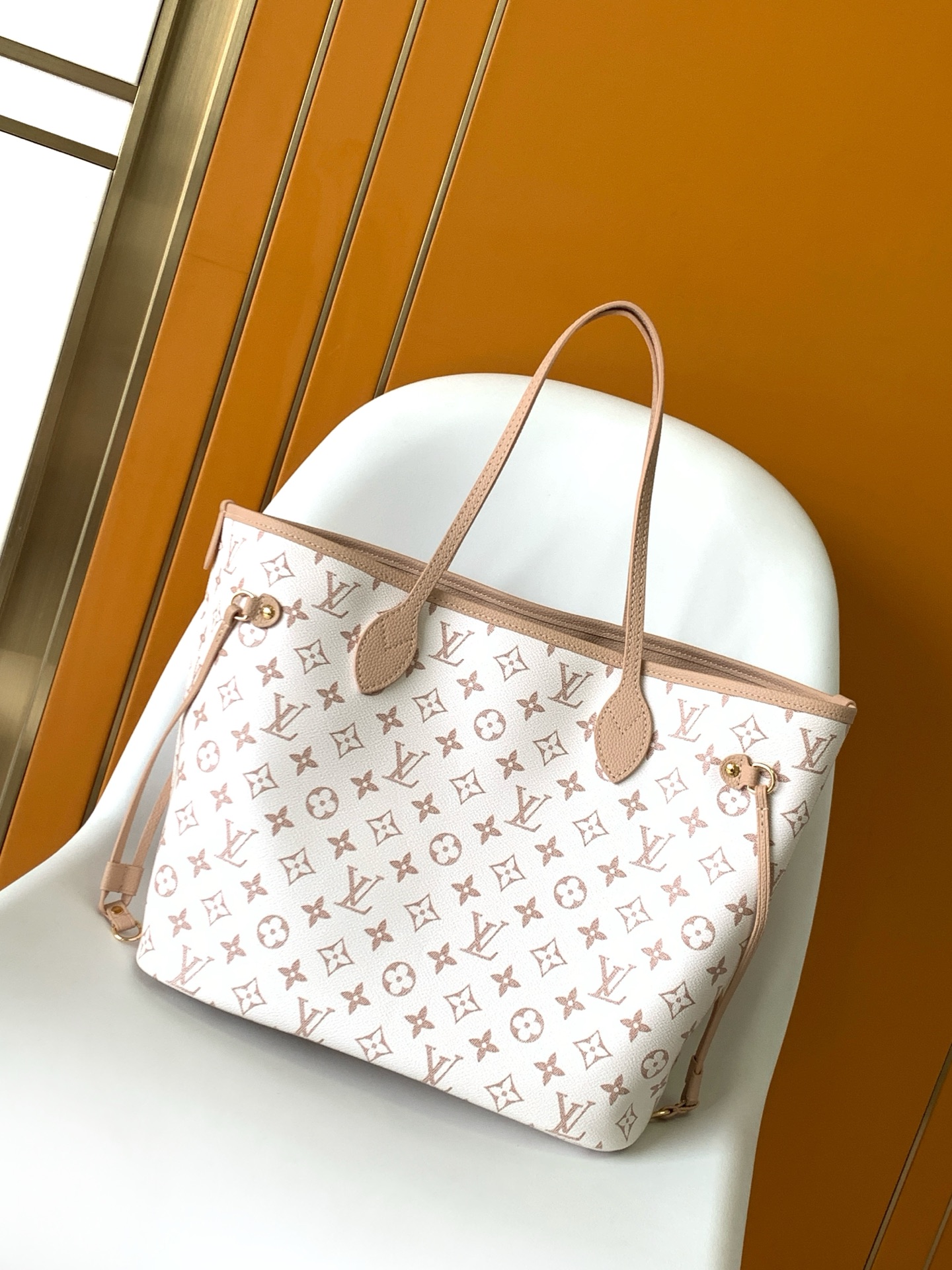M25665 LV Neverfull Inside Out medium-sized gloves - 图片 10