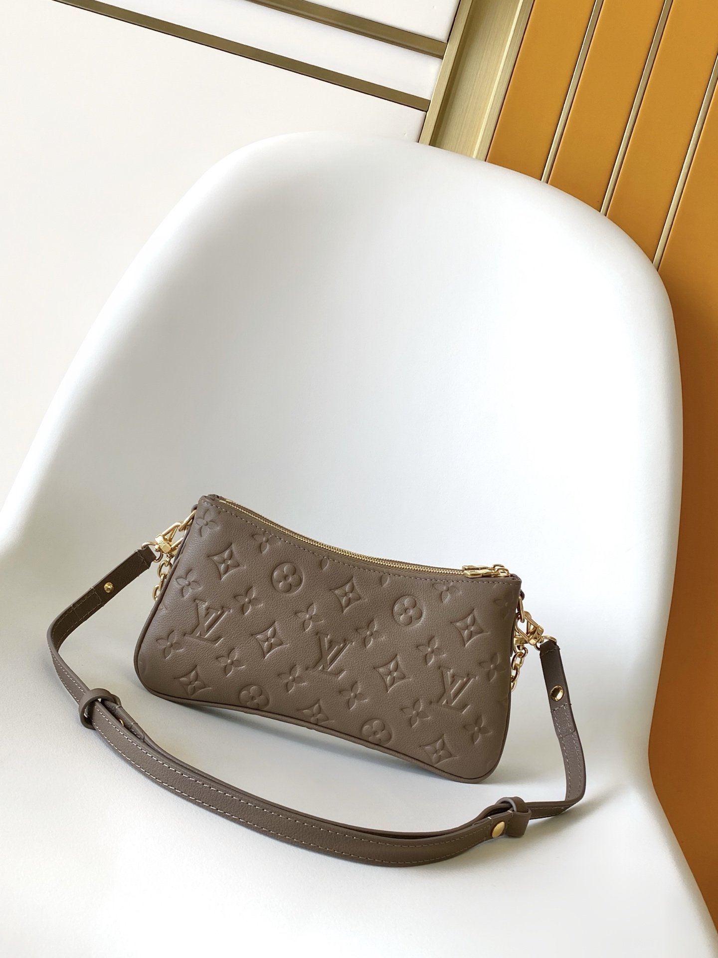 M25816 LV Liv Pochette - 图片 2