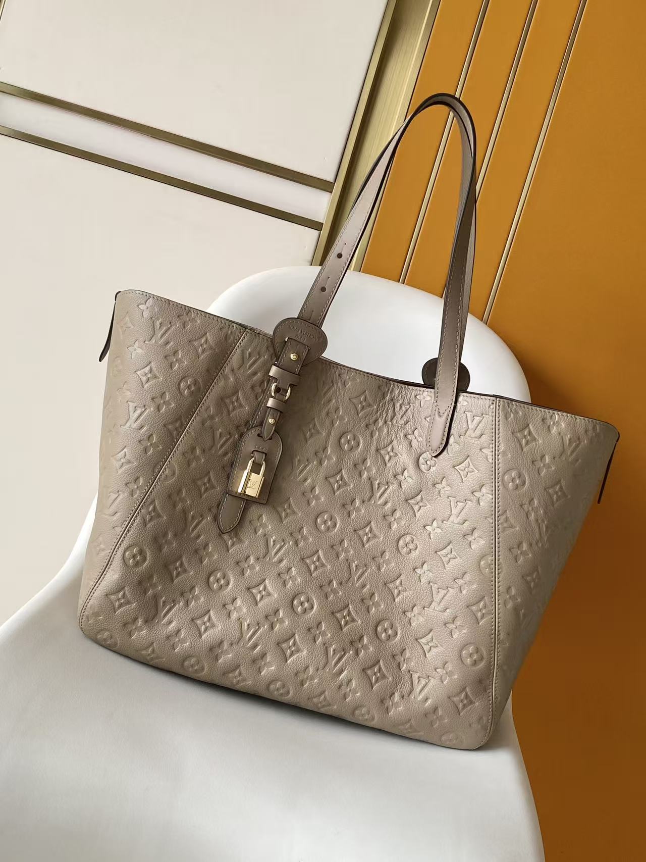 M25889 LV ALL IN ONE Medium Handbag - 图片 2