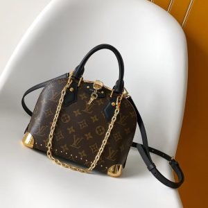 M26084 LV ALMA TRUNK BB