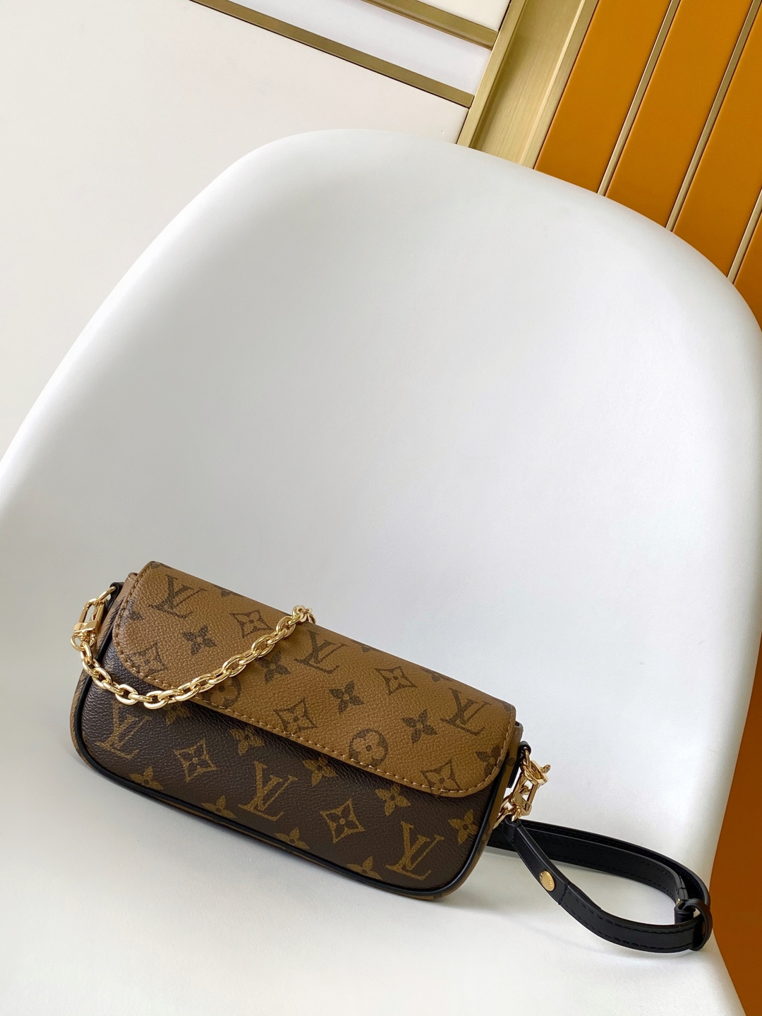 M26587 LV WALLET ON CHAIN IVY - 图片 2