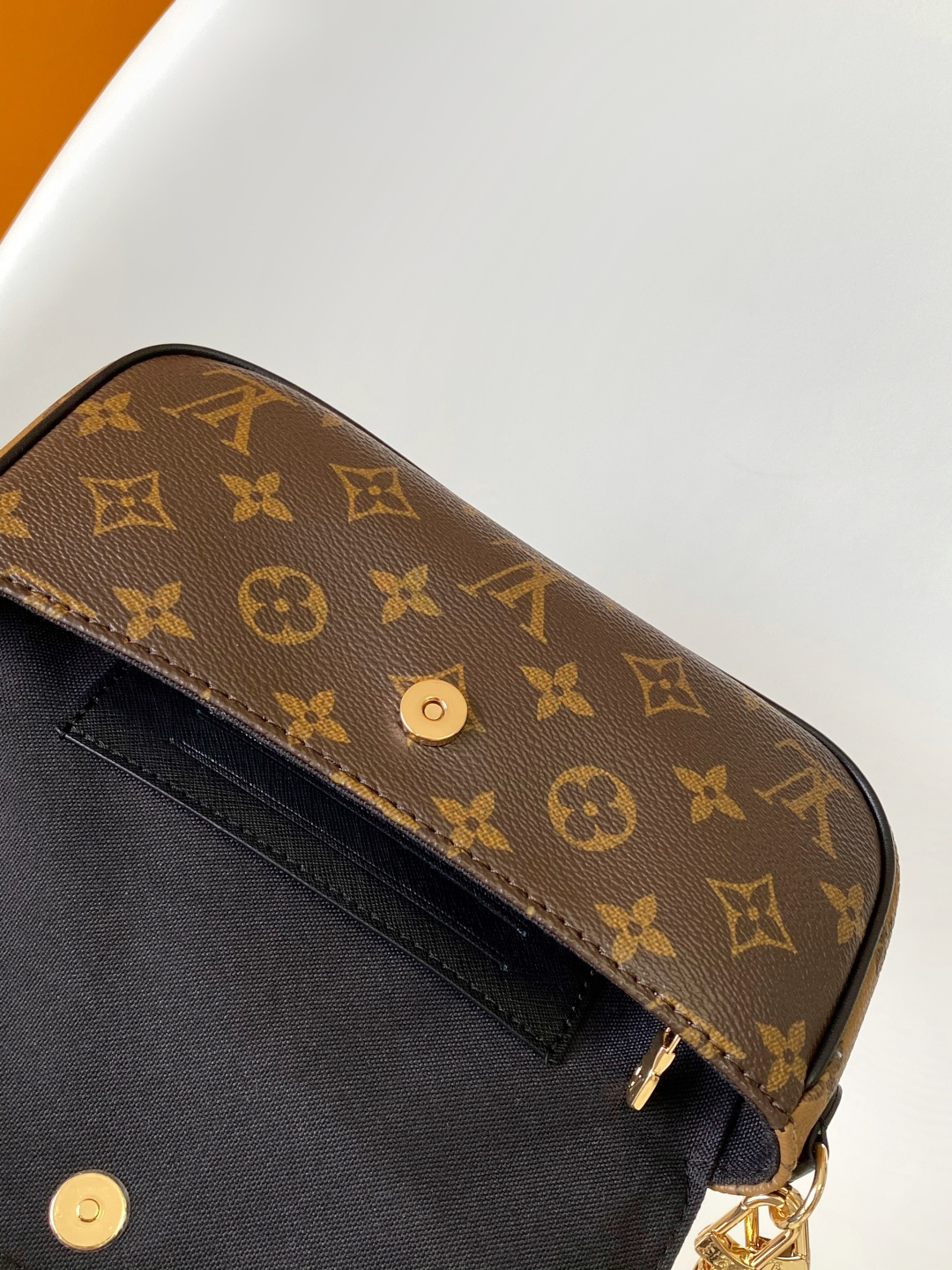 M26587 LV WALLET ON CHAIN IVY - 图片 5