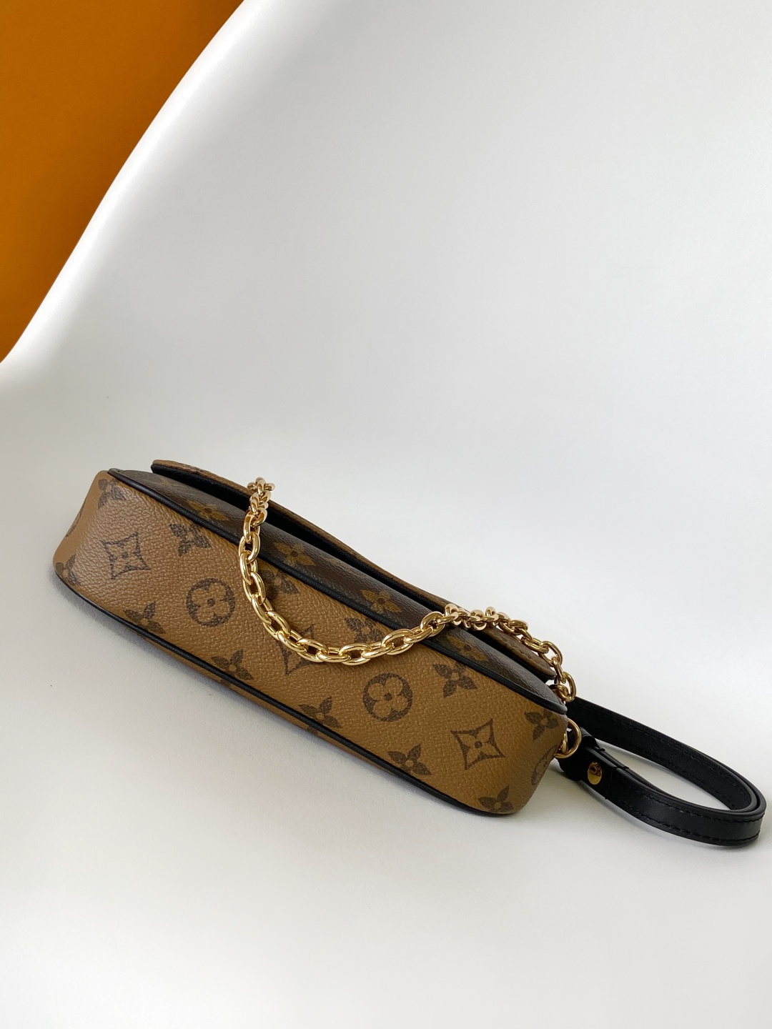 M26587 LV WALLET ON CHAIN IVY - 图片 3