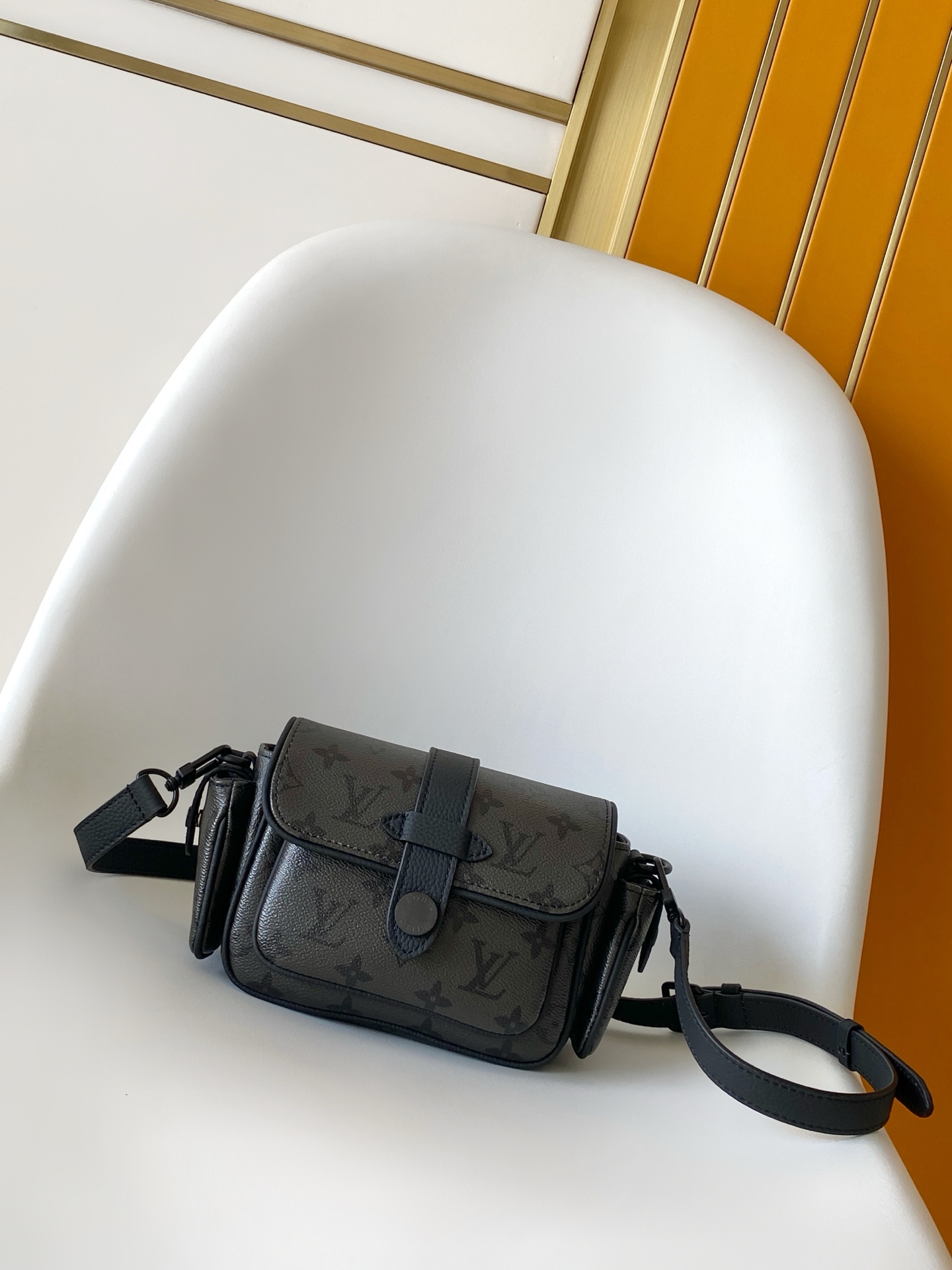 M26726 LV CARGO Mini Handbag - 图片 2