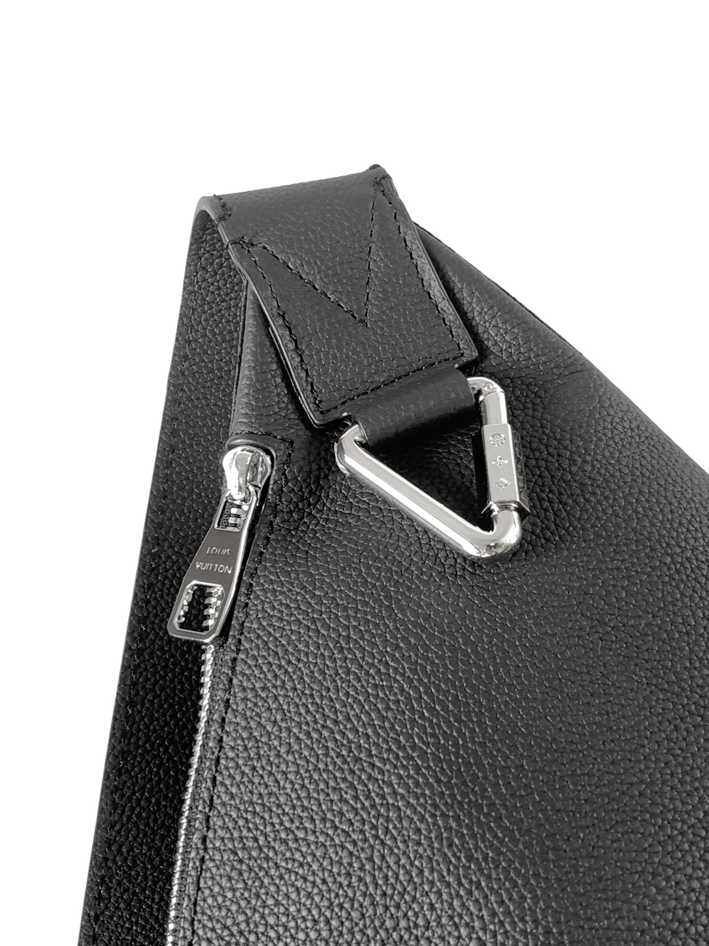 M27060 LV Delta shoulder bag - 图片 5