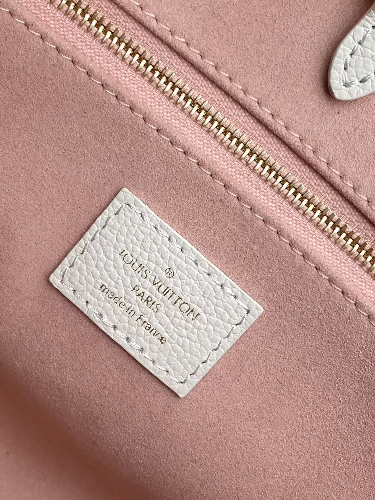 M28313 LV ONTHEGO Small Handbag - 图片 3