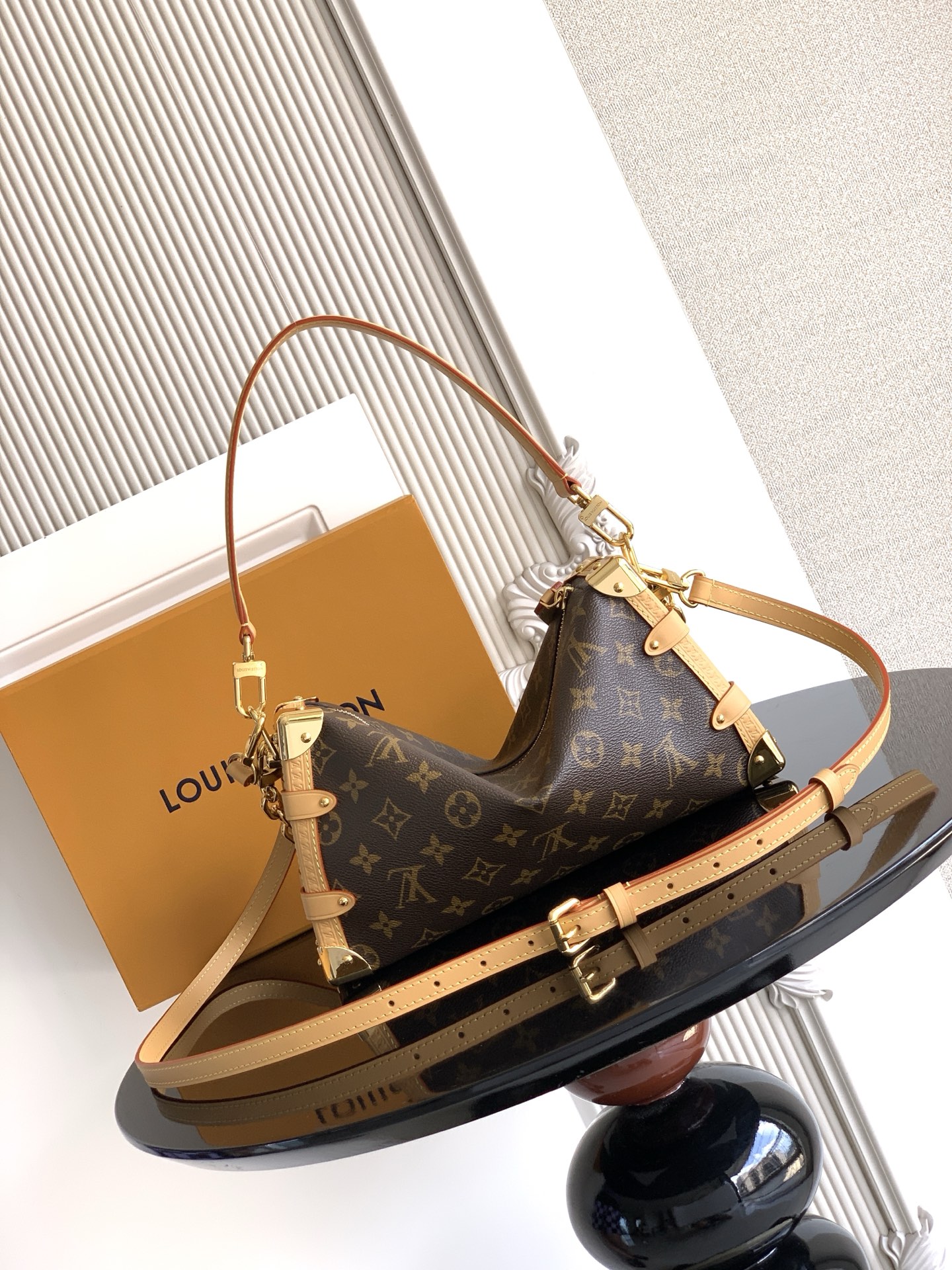 M28385 LV SIDE TRUNK EAST WEST Medium Handbag - 图片 7