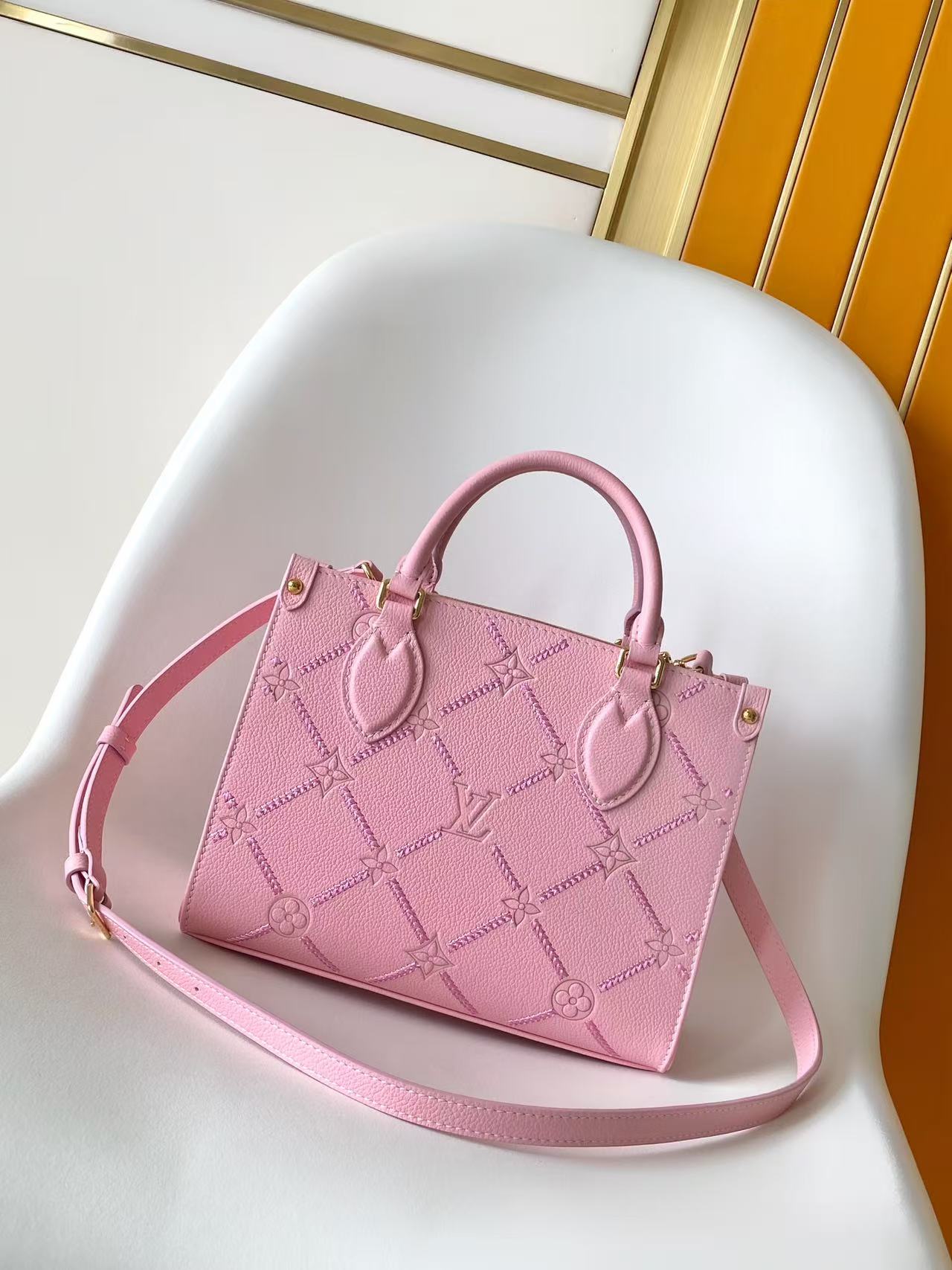 M28528 LV ONTHEGO Small Handbag - 图片 10