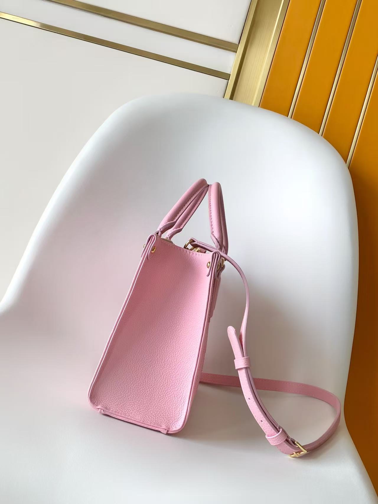 M28528 LV ONTHEGO Small Handbag - 图片 8