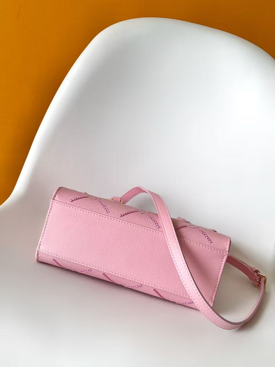 M28528 LV ONTHEGO Small Handbag - 图片 3