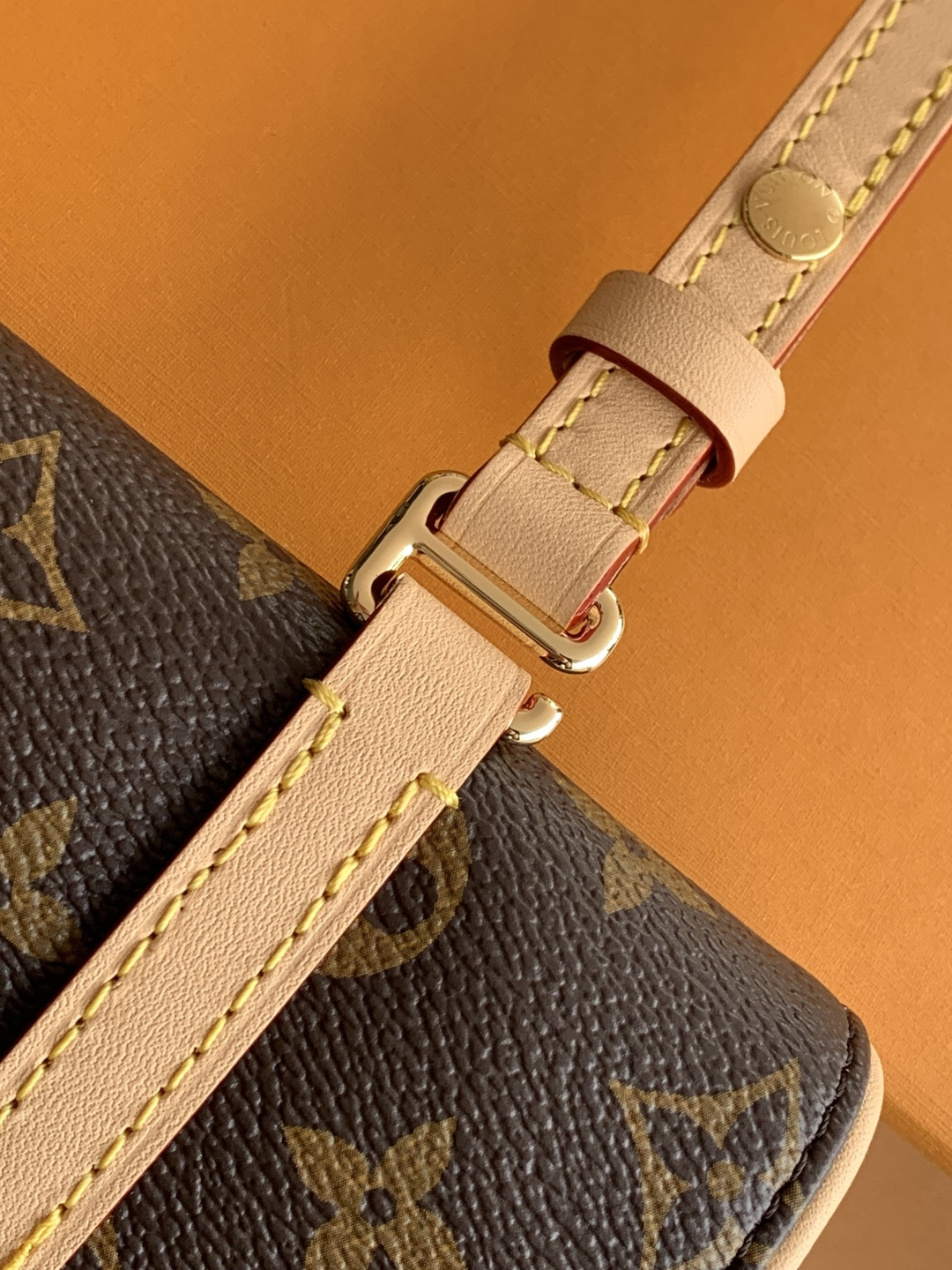 M28613 LV MARELL Handbag - 图片 3