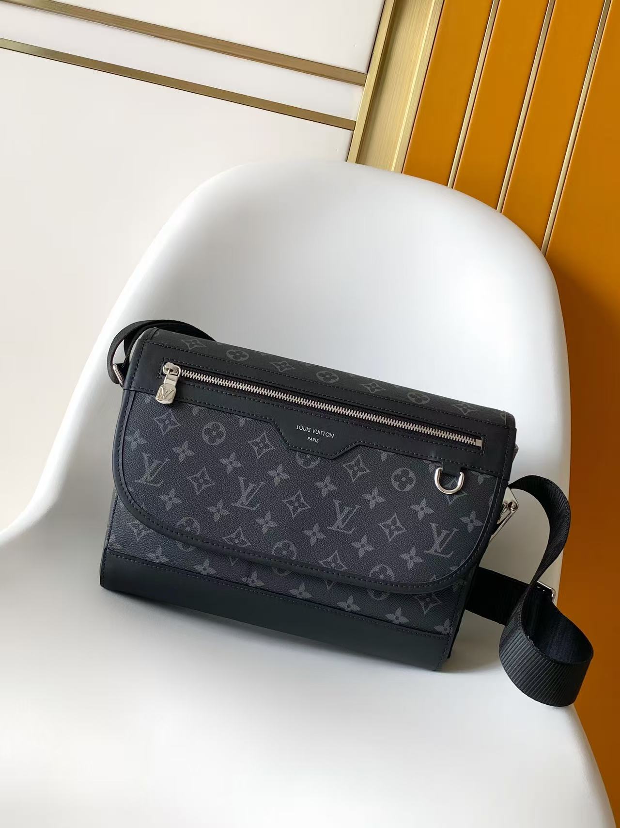 M28630 LV Courier Messenger Bag - 图片 2