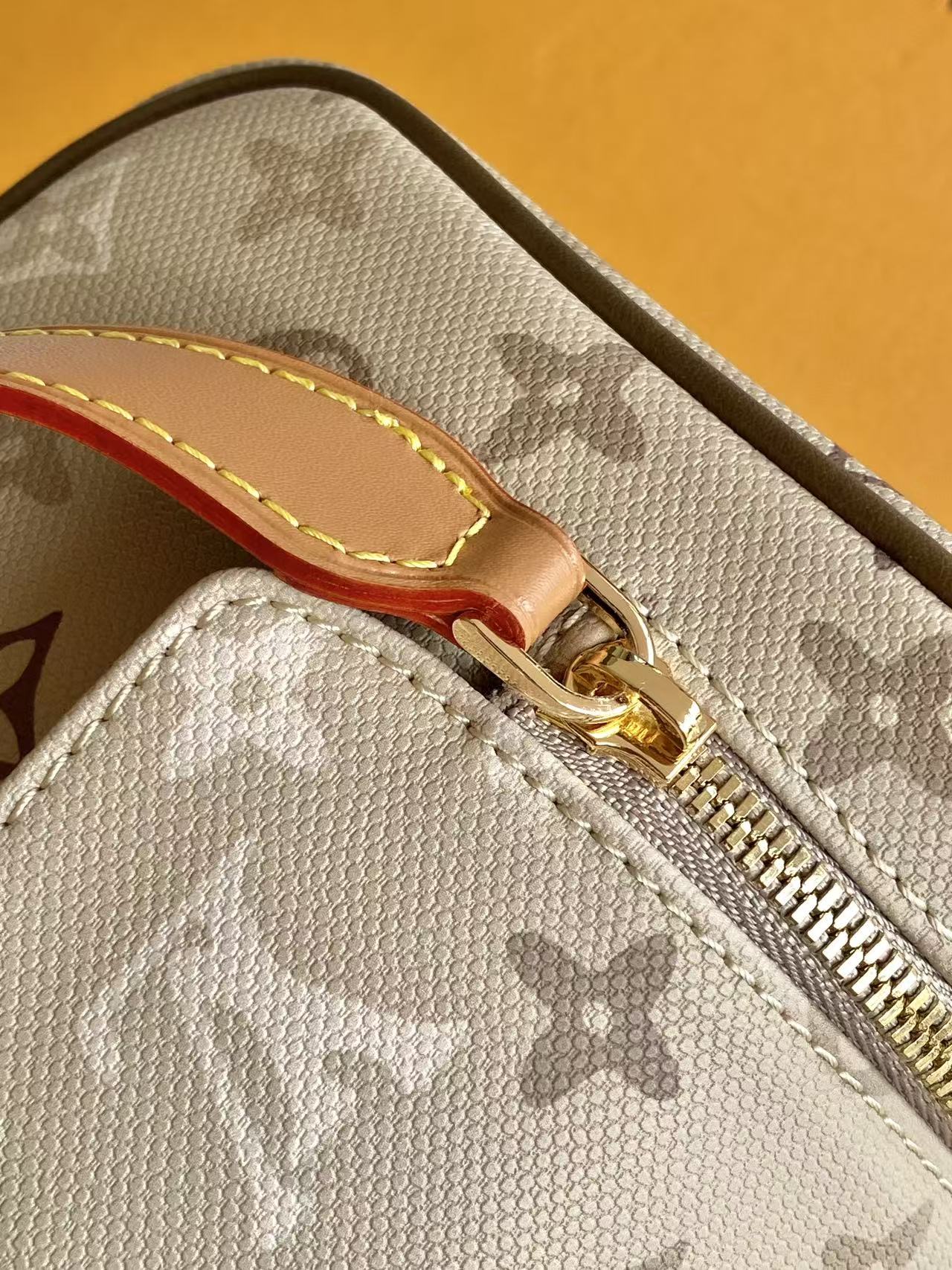 M29161 LV DOPP KIT Toiletry Bag - 图片 10